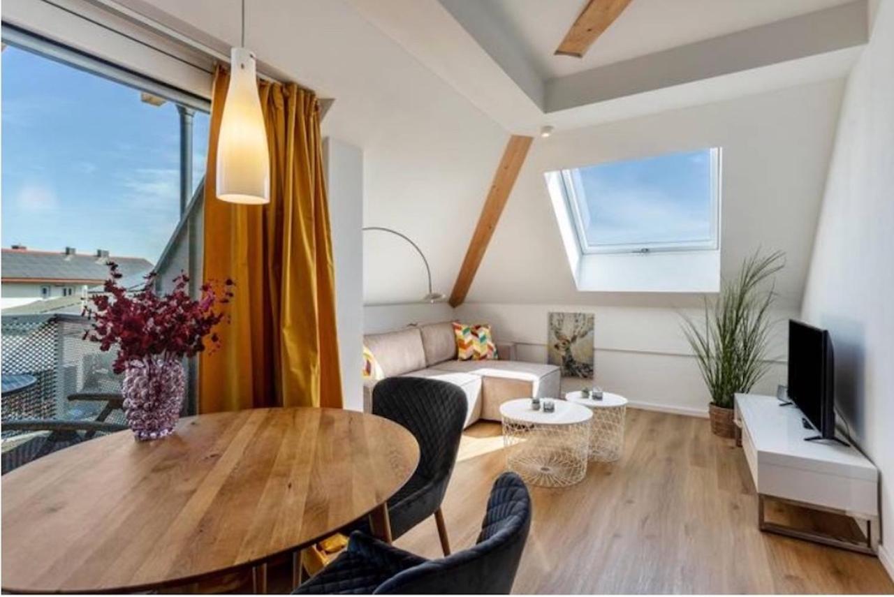 Terralpin Apartments - Charmante Dg Wohnung Mit Balkon Bruckmühl Εξωτερικό φωτογραφία